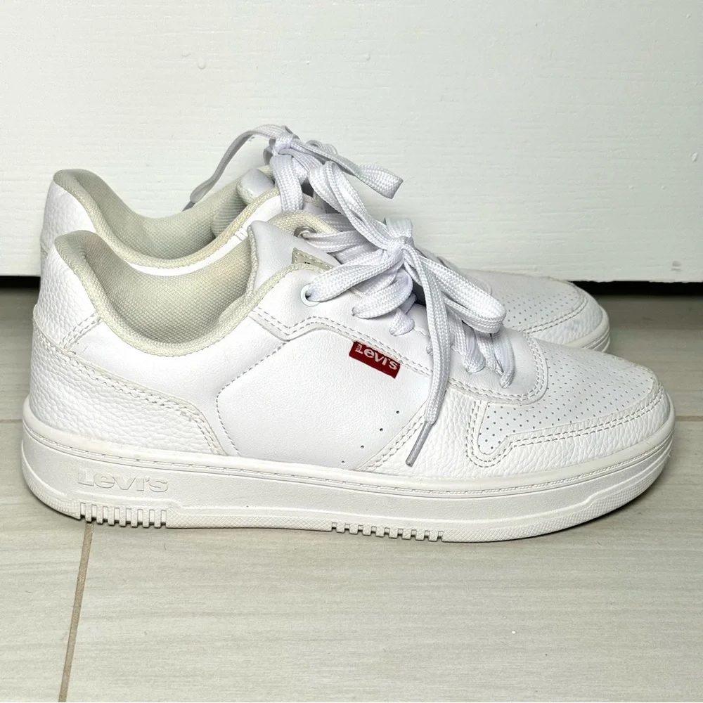 Levi's Women's Drive Lo Classic White Sneakers Sz 7 - Picture 6 of 6